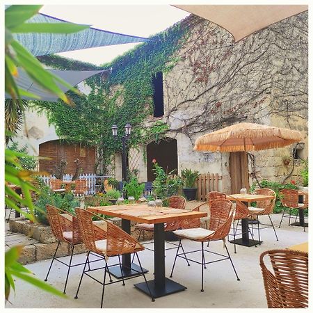 La Vigneronne Des Costieres Bed & Breakfast Vauvert Eksteriør bilde
